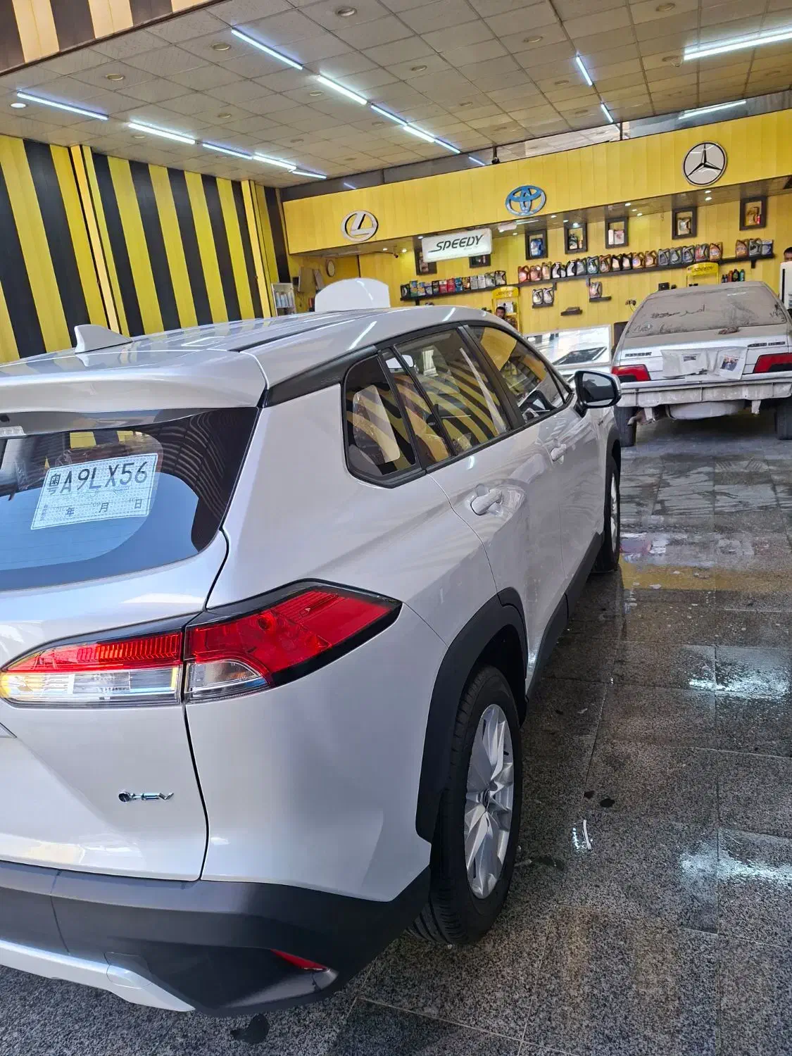 تویوتا کرولا کراس بنزین وهیبرید تنفس طبیعی ۲۰۲۵|خودرو سواری و وانت|اهواز, کوی طالقانی|دیوار