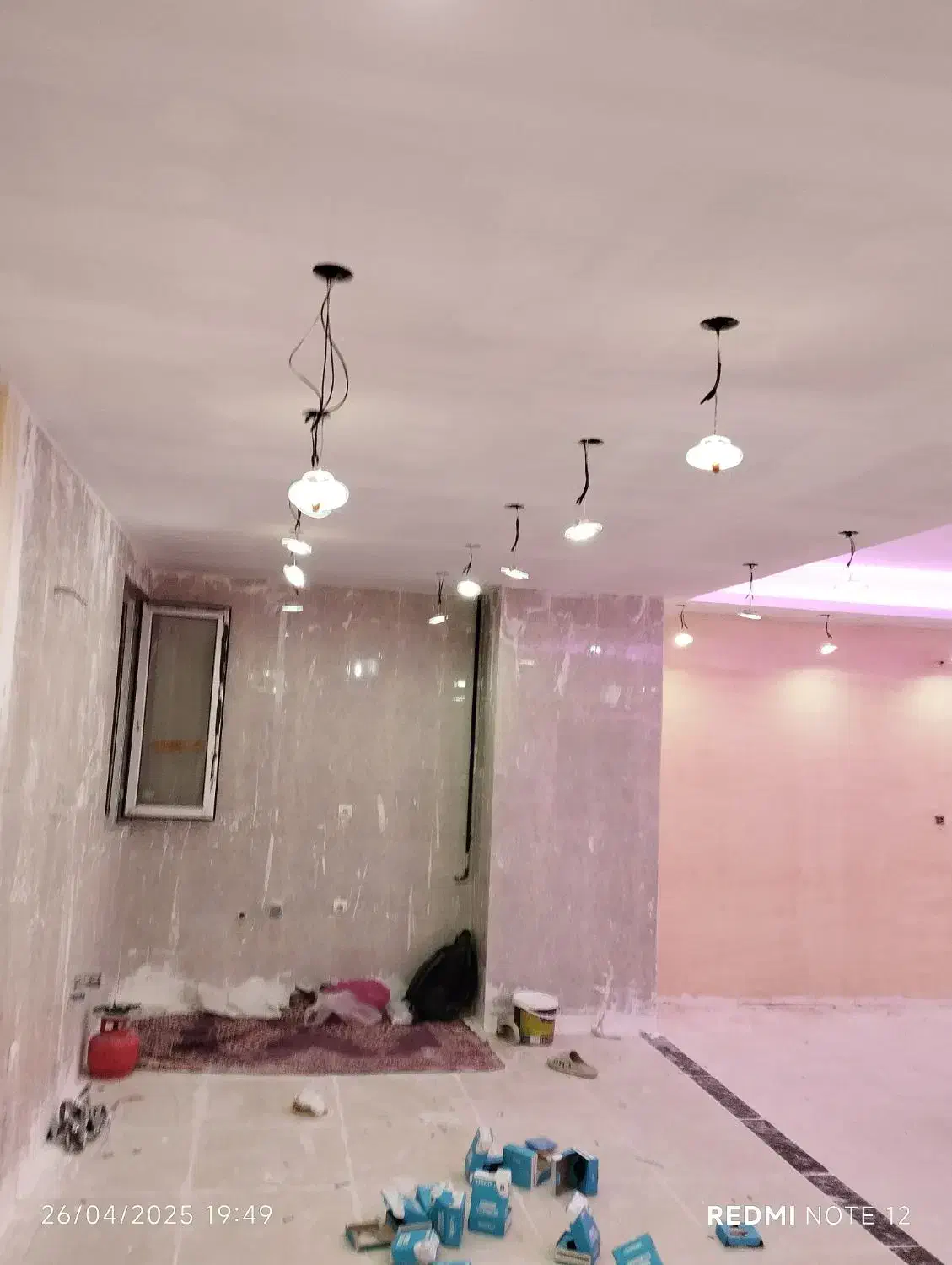 انجام کلی کارهای برقکاری در پردیس و اطراف|خدمات پیشه و مهارت|پردیس, فاز ۲|دیوار