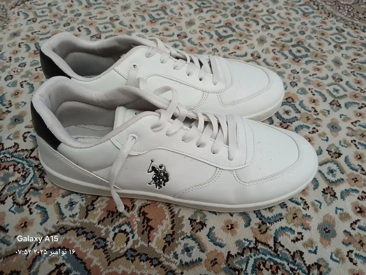 کتونی|کیف، کفش، کمربند|کهریزک, |دیوار