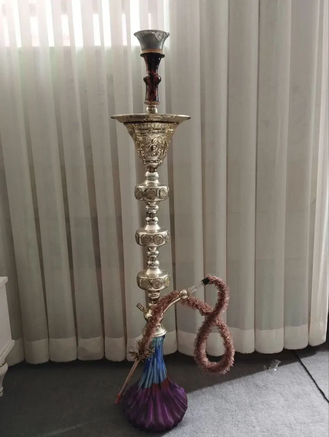 مبل وقلیون ومیزنهارخوری|ماهی|قائن, |دیوار