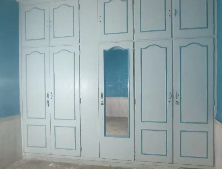 کمد و تعدادی درب چوبی|جاکفشی، کمد، دراور|شادگان, |دیوار