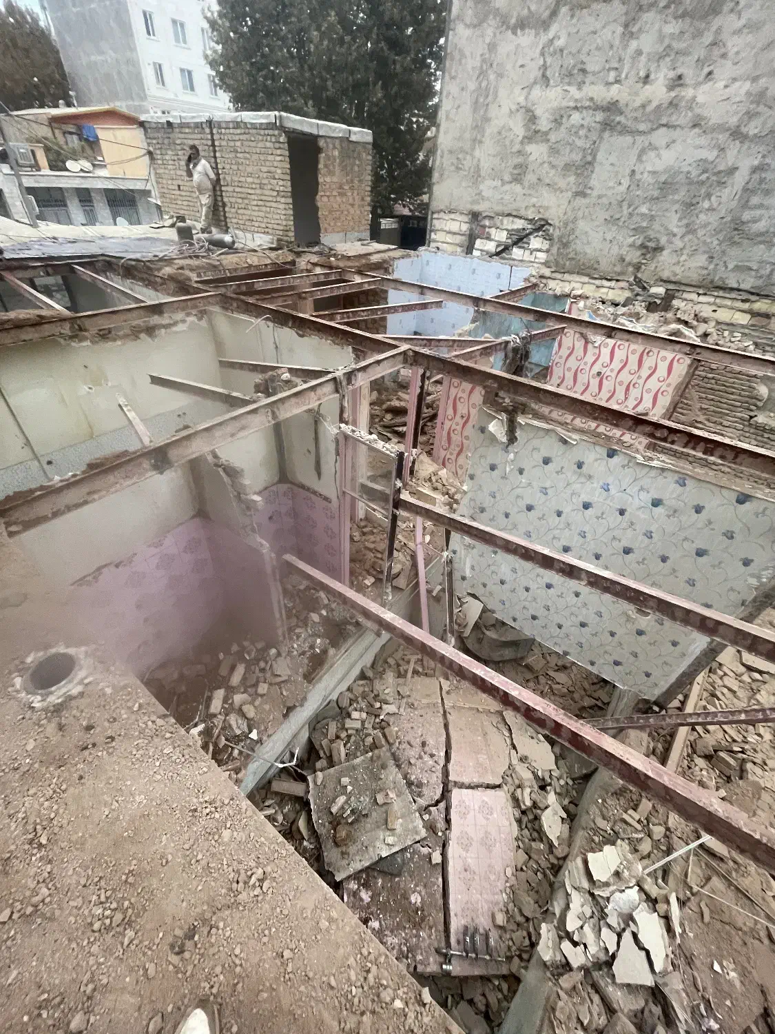 تخریب ساختمادر در کل البرز برشکاری|خدمات پیشه و مهارت|کرج, کمال‌شهر|دیوار