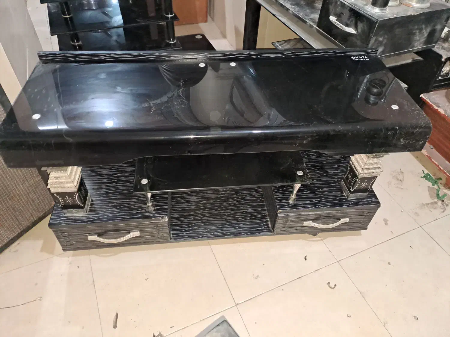 میز تلویزیون|میز تلویزیون|باسمنج, |دیوار