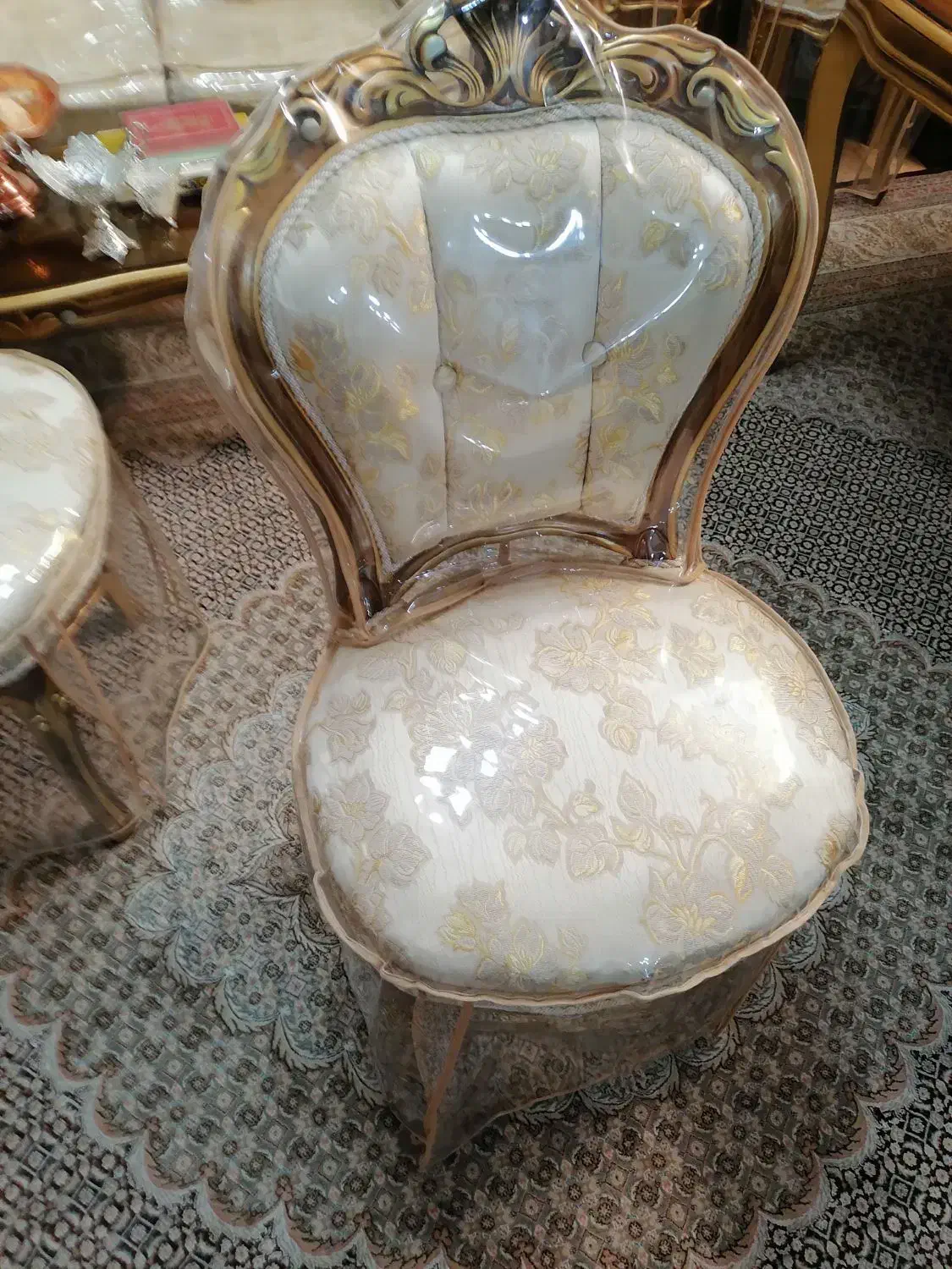 6 عددصندلی|میز و صندلی غذاخوری|شیراز, فرهنگ شهر|دیوار