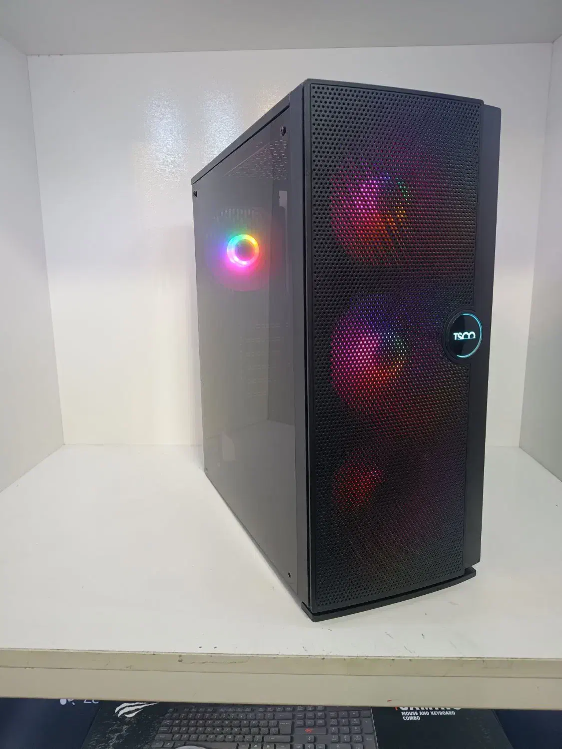 کیس گیمینگ core i7 با گرافیک هشت گیگ ddr5|رایانه رومیزی|تهران, بلوار کشاورز|دیوار