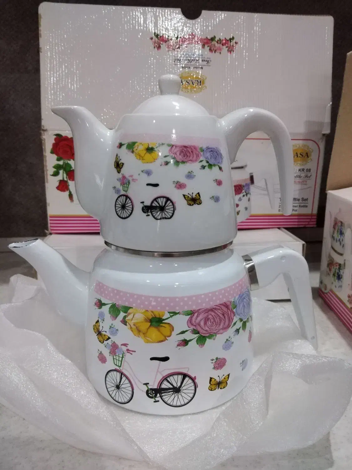 کتری و قوری لعابی مارک راسا|قوری، کتری، قهوه‌ساز دستی|یزد, |دیوار