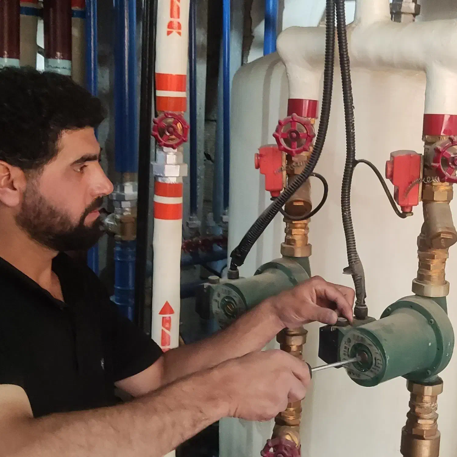 صفر تا صد گرمایش و سرمایش ساختمان|خدمات پیشه و مهارت|تهران, نیاوران|دیوار