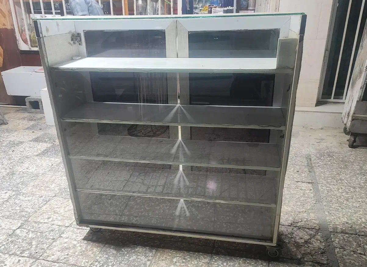 ویترین مغازه|بوفه، ویترین، کنسول|میناب, |دیوار