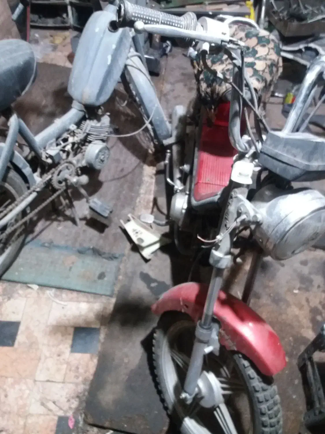 موتور هوندا۷۰تریل استارتی ودنداتوماتیک|موتورسیکلت|قم, نیروگاه|دیوار