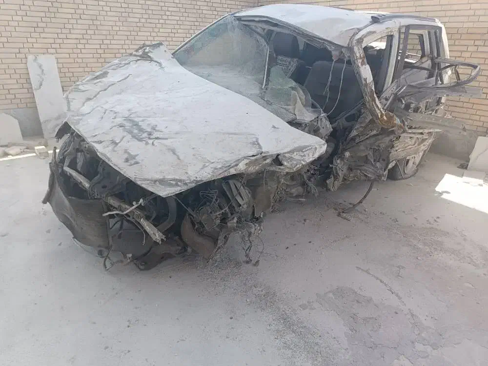 ویتارا تصادفی ۲۴۰۰|خودرو سواری و وانت|بندرعباس, |دیوار