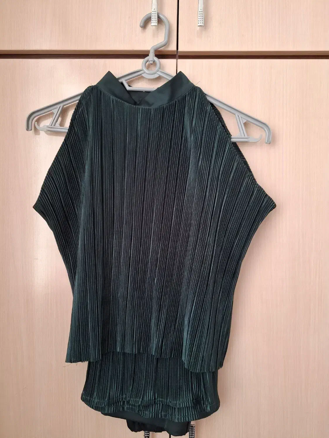 لباس مجلسی|لباس|مشهد, امام رضا (ع)|دیوار