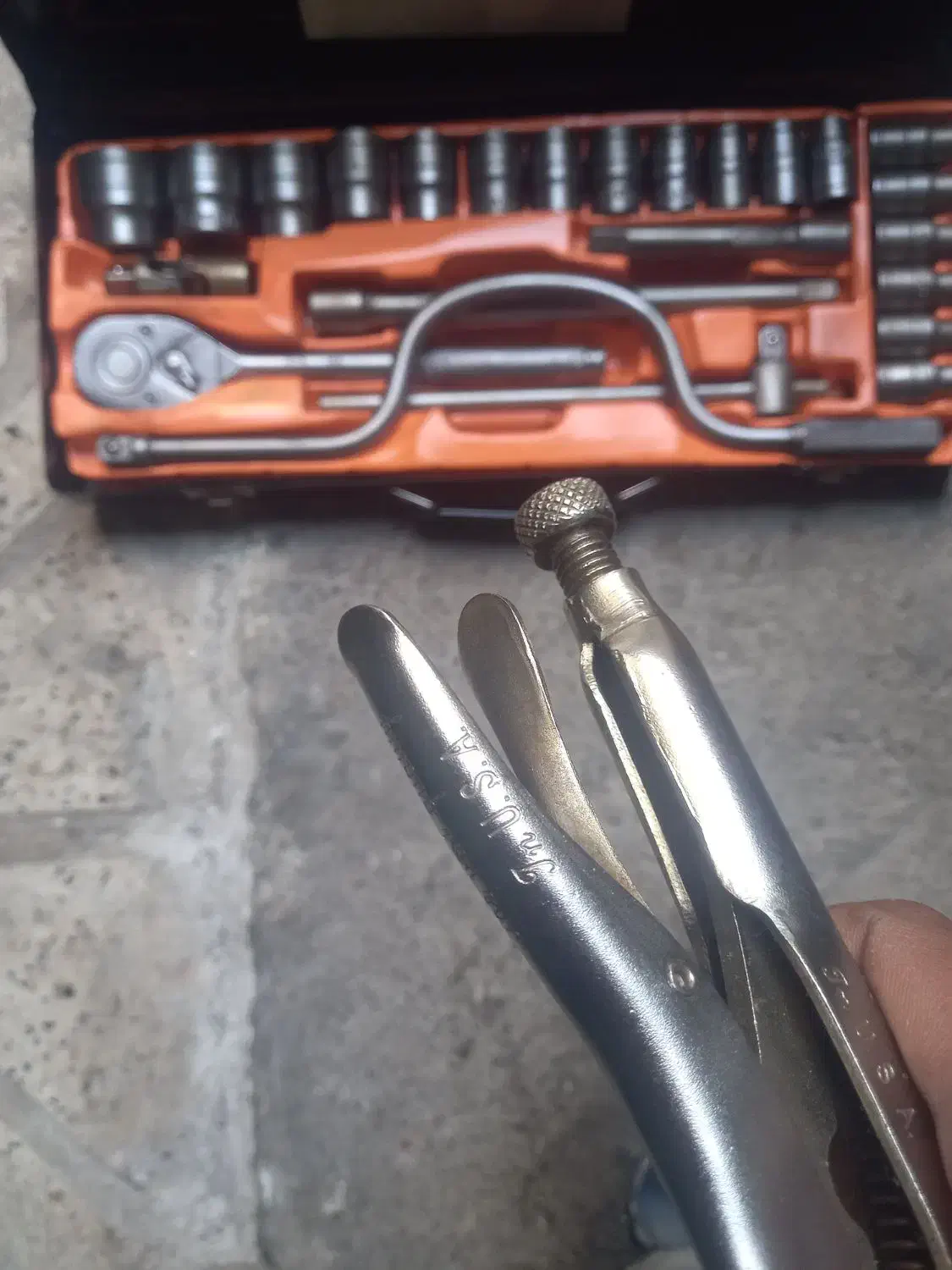 بکس ۲۴ پارچه آلمانی اصلی دسته دوم کلاقی USA قفلی|ابزارآلات|مشهد, شهید معقول|دیوار