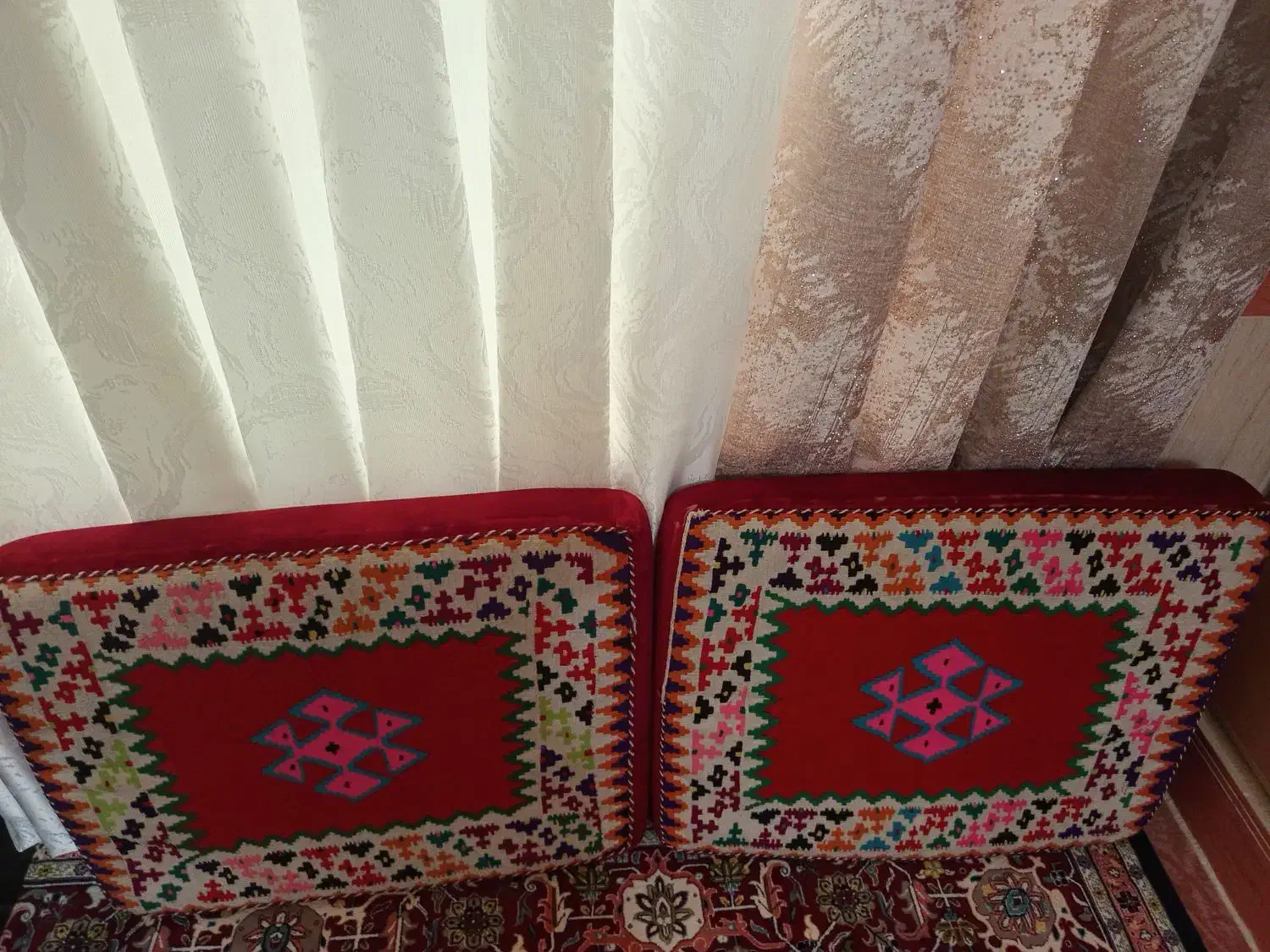 پشتی دستبافت|پشتی|کازرون, |دیوار