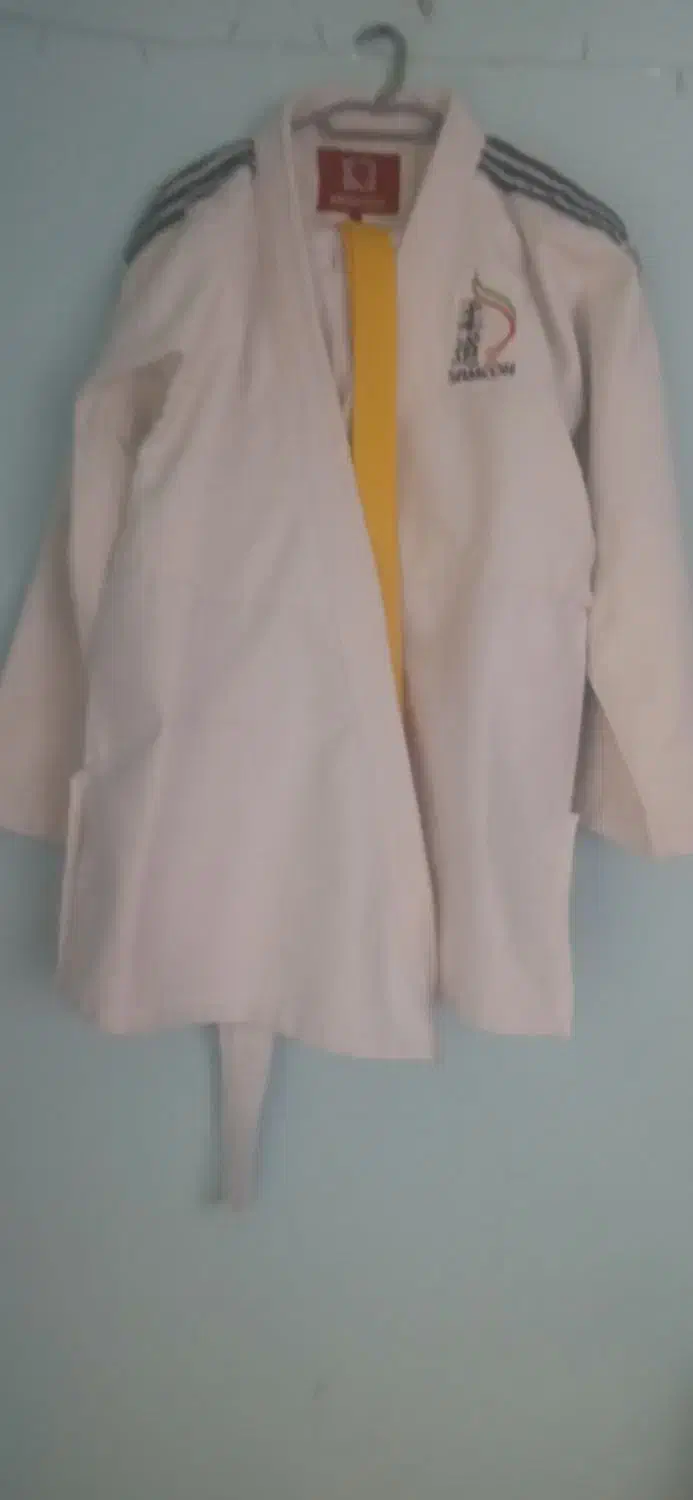 لباس جودو|لباس|بندر انزلی, چهارفریضه|دیوار