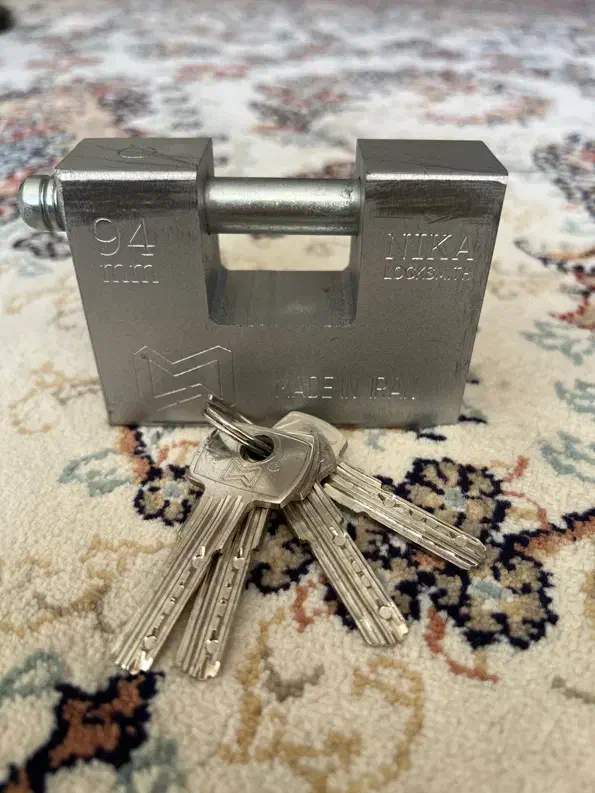 قفل کتابی|ابزارآلات|سبزوار, همت|دیوار