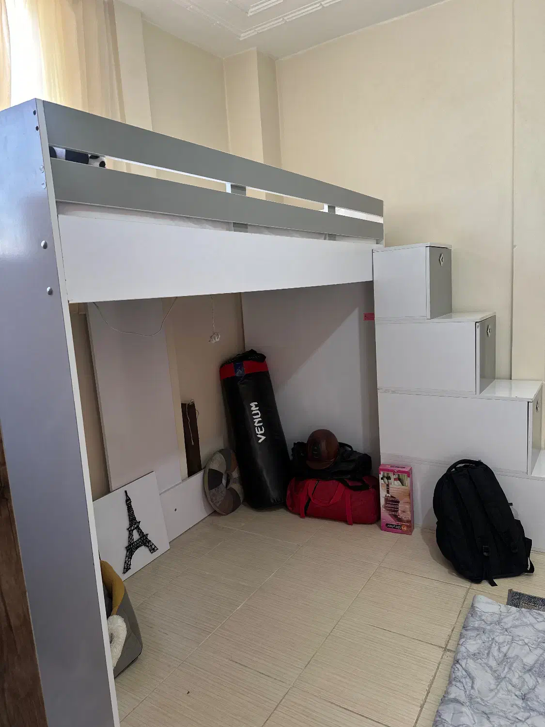 تخت و میز|تشک تختخواب|فولادشهر, C1|دیوار