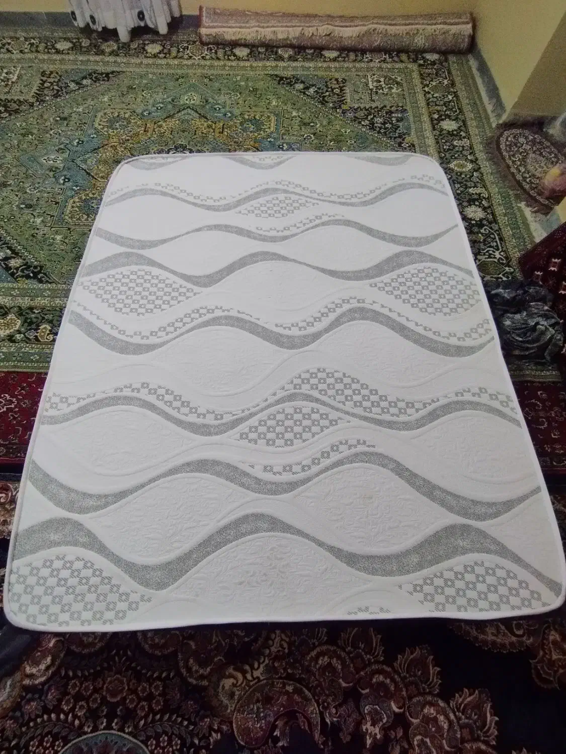 تشک رویال اصل + تخت و رو تختی رایگان|تشک تختخواب|آبش احمد, |دیوار