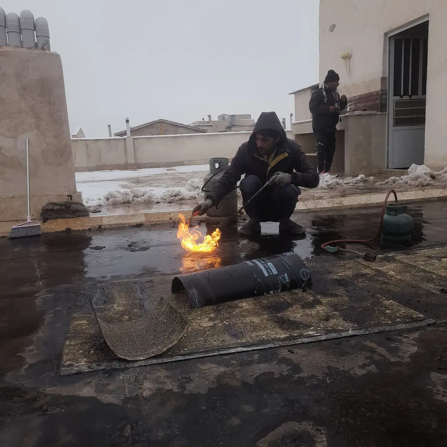 رفع نم زدگی ویخ زدگی تعمیر لولهای فاضلاب وآب|خدمات پیشه و مهارت|مشهد, مشکینی (شهرک غرب)|دیوار