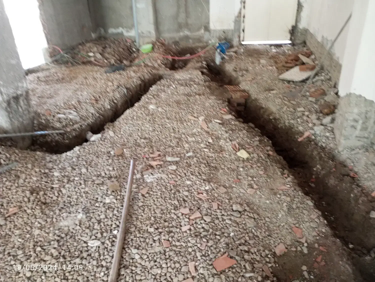 چاه کن|خدمات پیشه و مهارت|گنبد کاووس, |دیوار