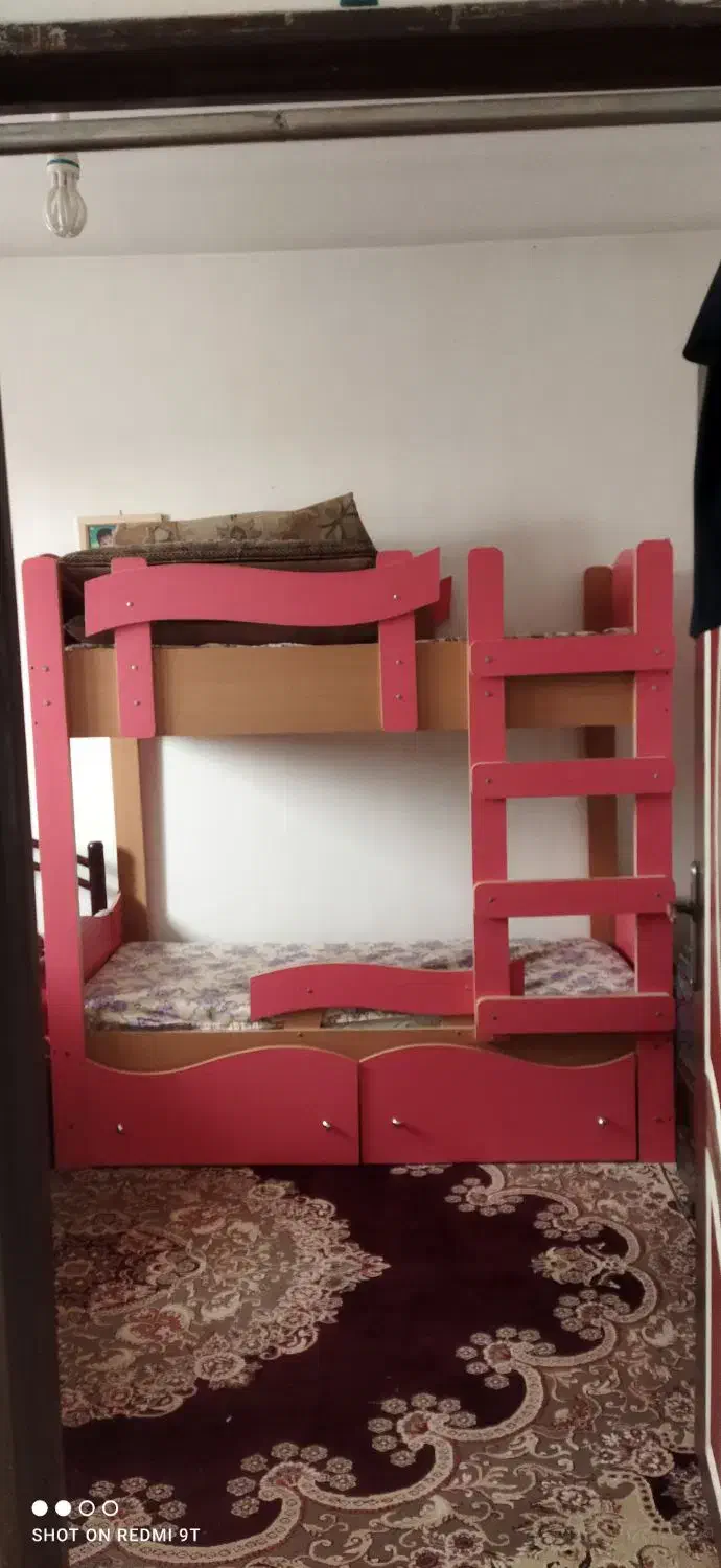 تخت دوطبقه،همراه تشک،۵تومان|تخت و سرویس خواب|شیروان (خراسان), |دیوار