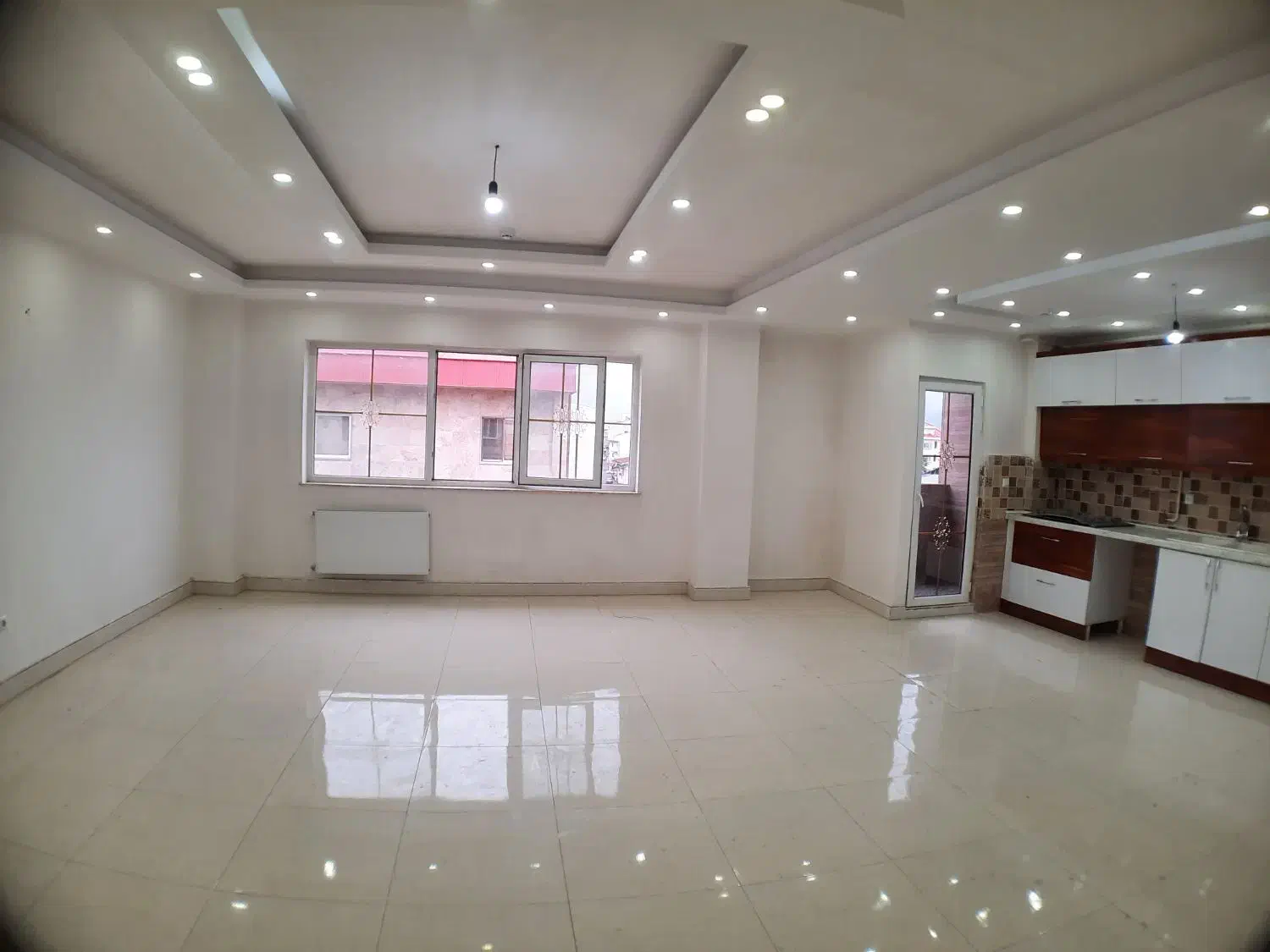 ۱۰۵متر سنددار دو پارکینگه سه راه پشت قنادی گلستان|فروش آپارتمان|رشت, پاستوریزه|دیوار