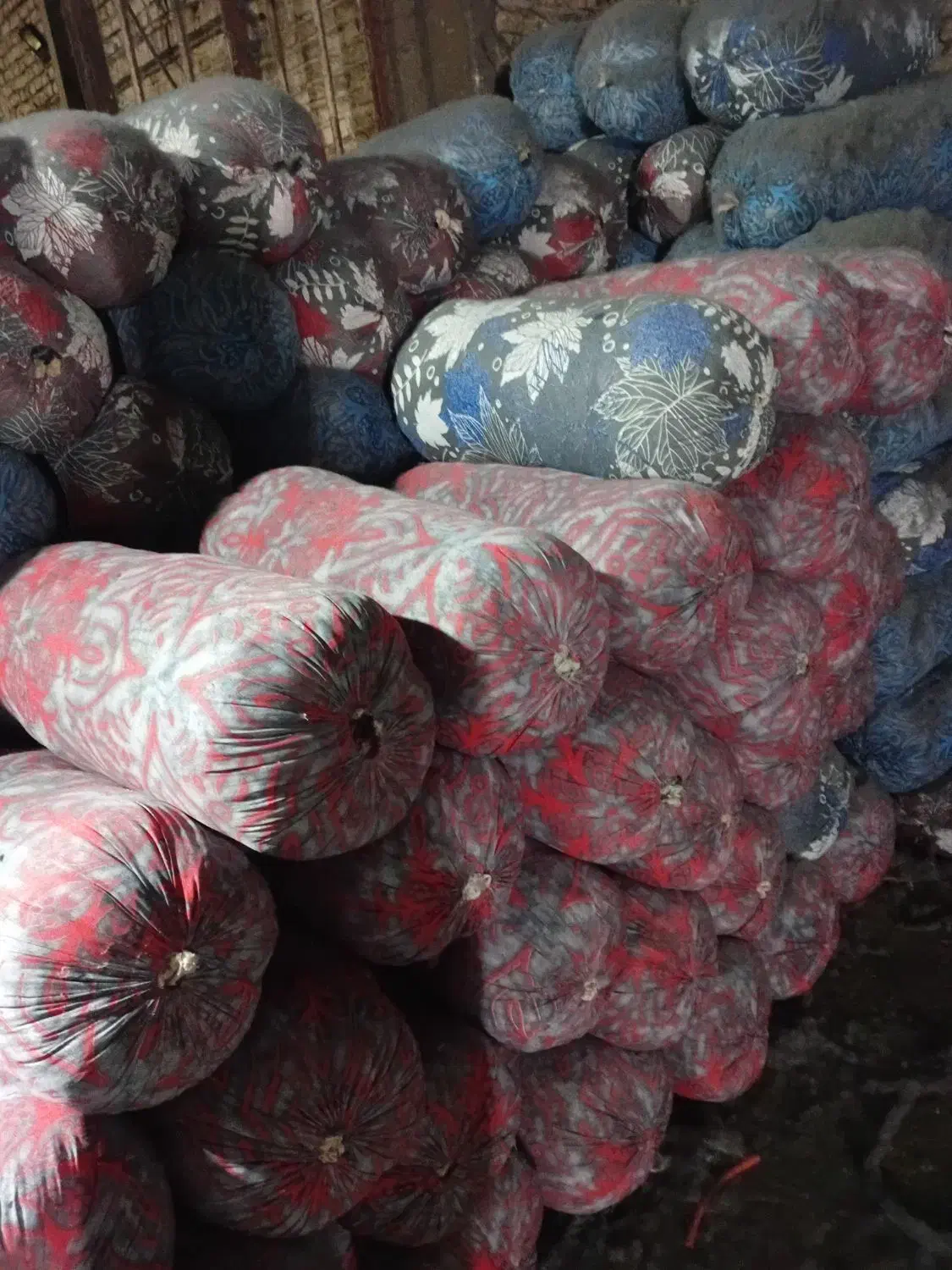 بالشت|رختخواب، بالش، پتو|سراوان, |دیوار