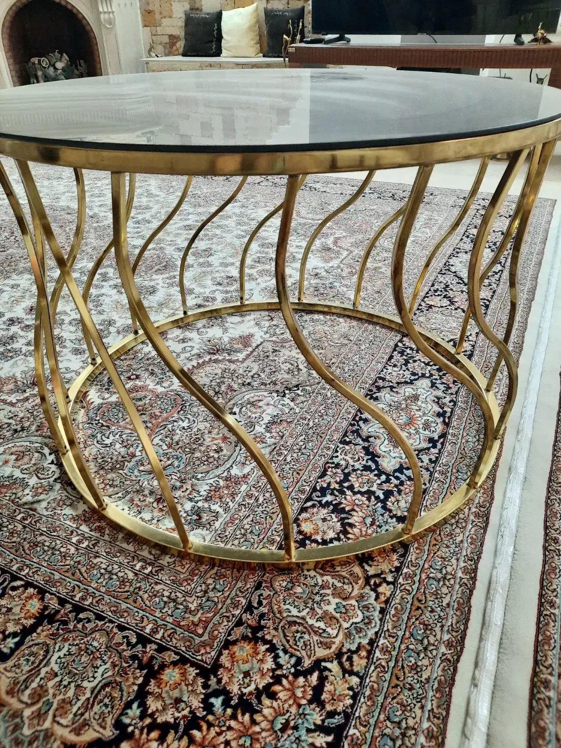 دو عدد مبل تک به همراه میز وسط|مبلمان خانگی و میز عسلی|پیشوا, |دیوار