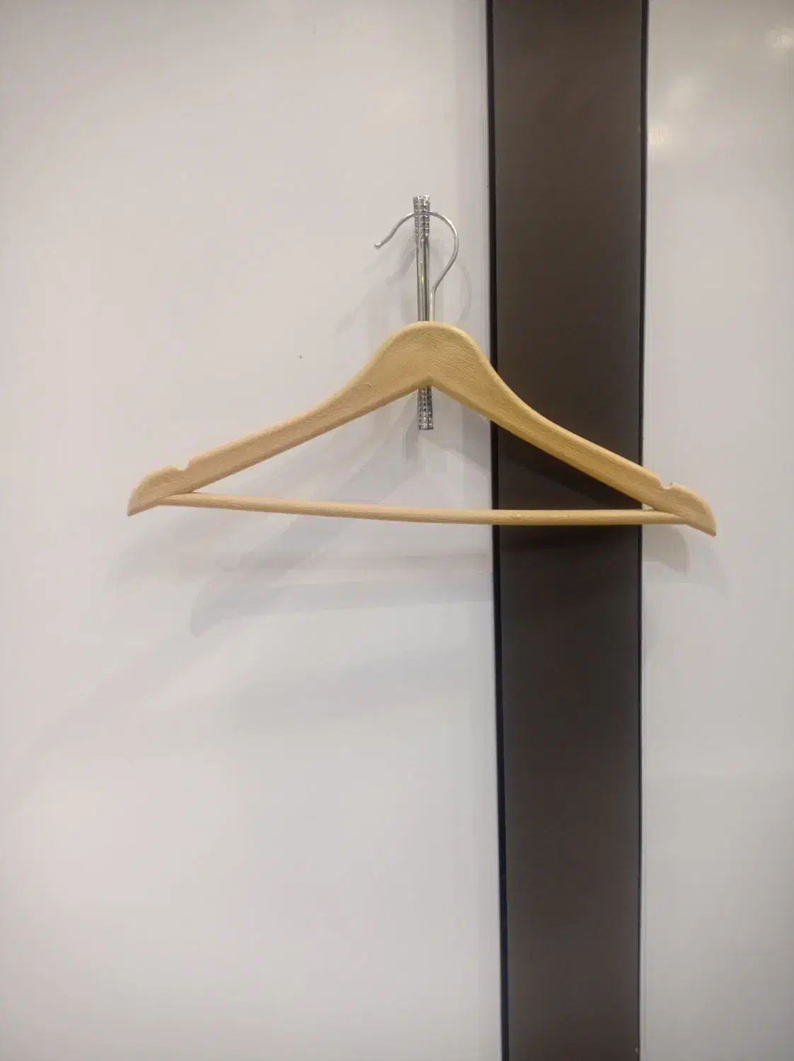 چوب لباسی|بندرخت و رخت‌آویز|مشهد, ویلاشهر|دیوار