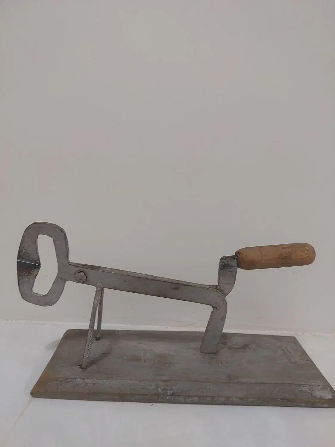 قندشکن|ظروف پخت‌وپز|بهارستان, |دیوار