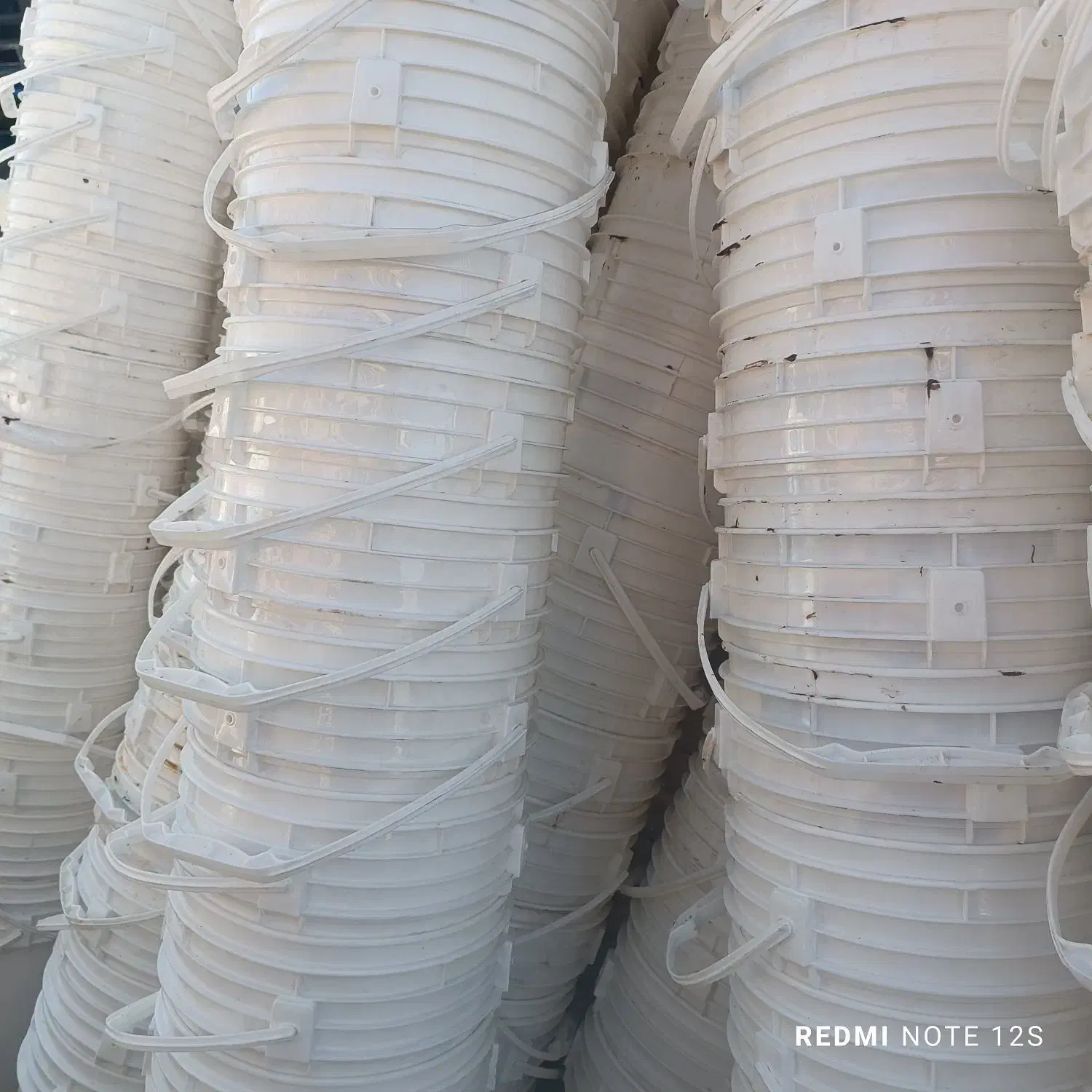 سطل 20کیلویی|ظروف نگهدارنده، پلاستیکی، یک‌بارمصرف|صفادشت, |دیوار