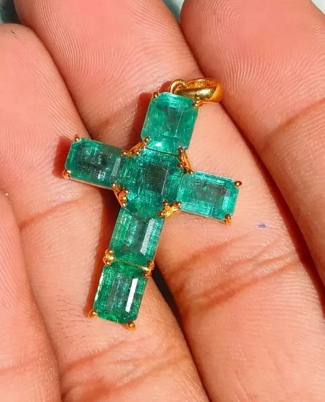 مدال زمرد صلیب|جواهرات|تهران, استاد معین|دیوار