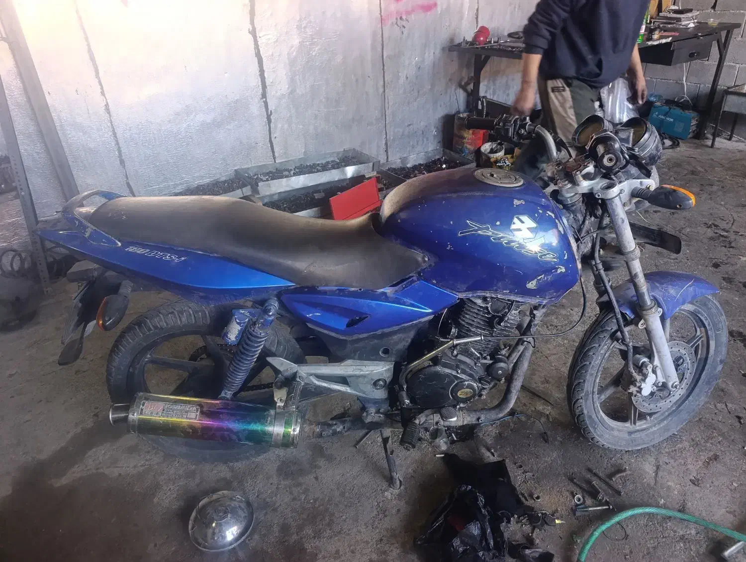 موتور آپاچی|موتورسیکلت|لردگان, |دیوار