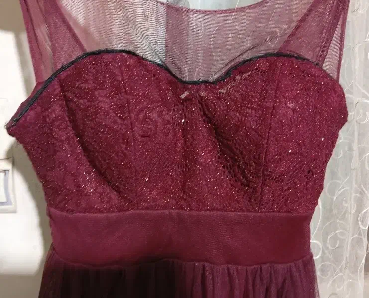 لباس مجلسی|لباس|سبزوار, طبرسی (جعفرآباد)|دیوار