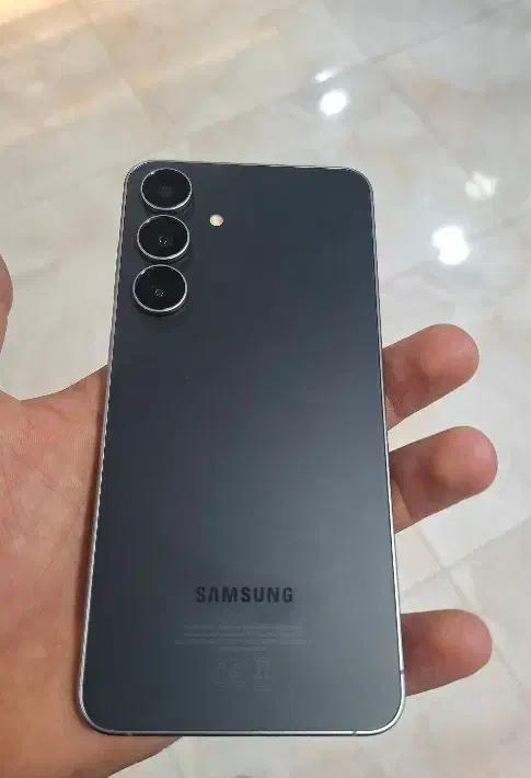 S25 fe|موبایل|برخوار, |دیوار