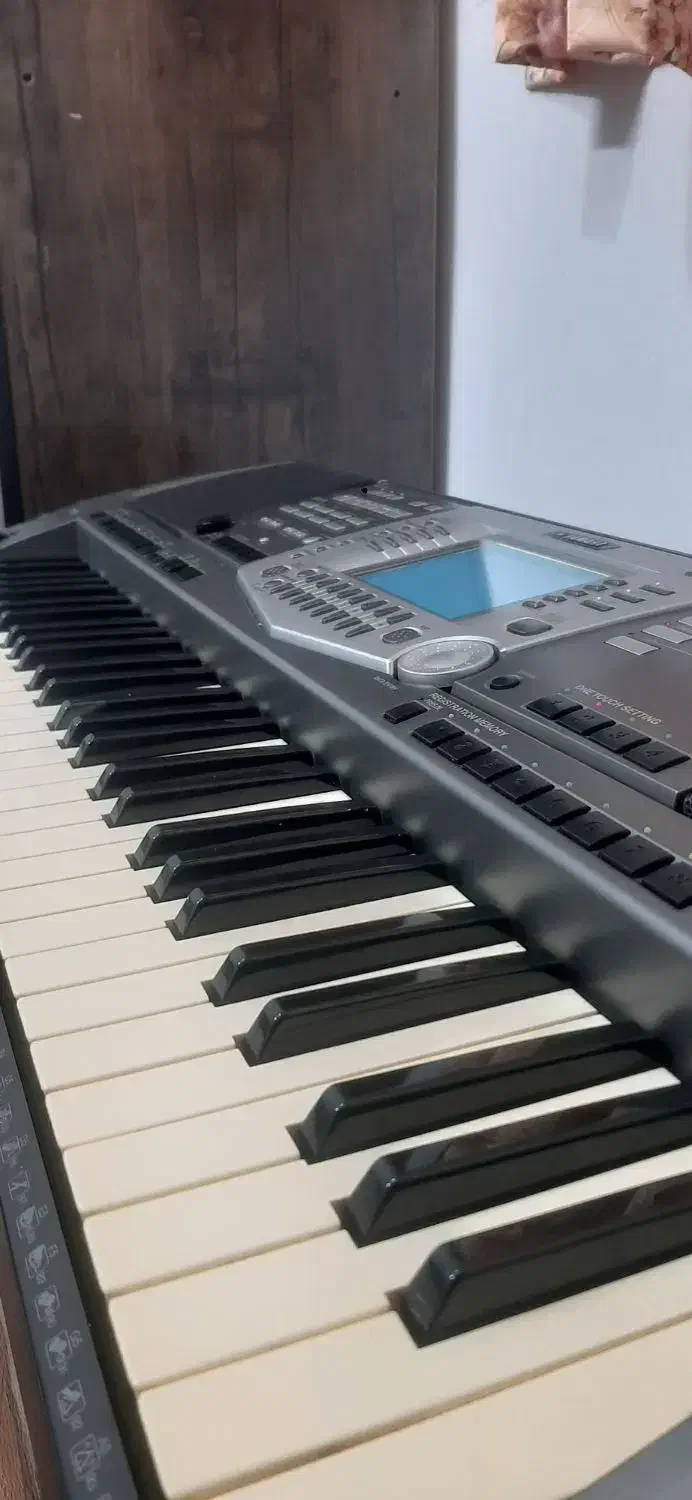 ارگ یاهاما ۱۰۰۰|پیانو، کیبورد، آکاردئون|فومن, |دیوار