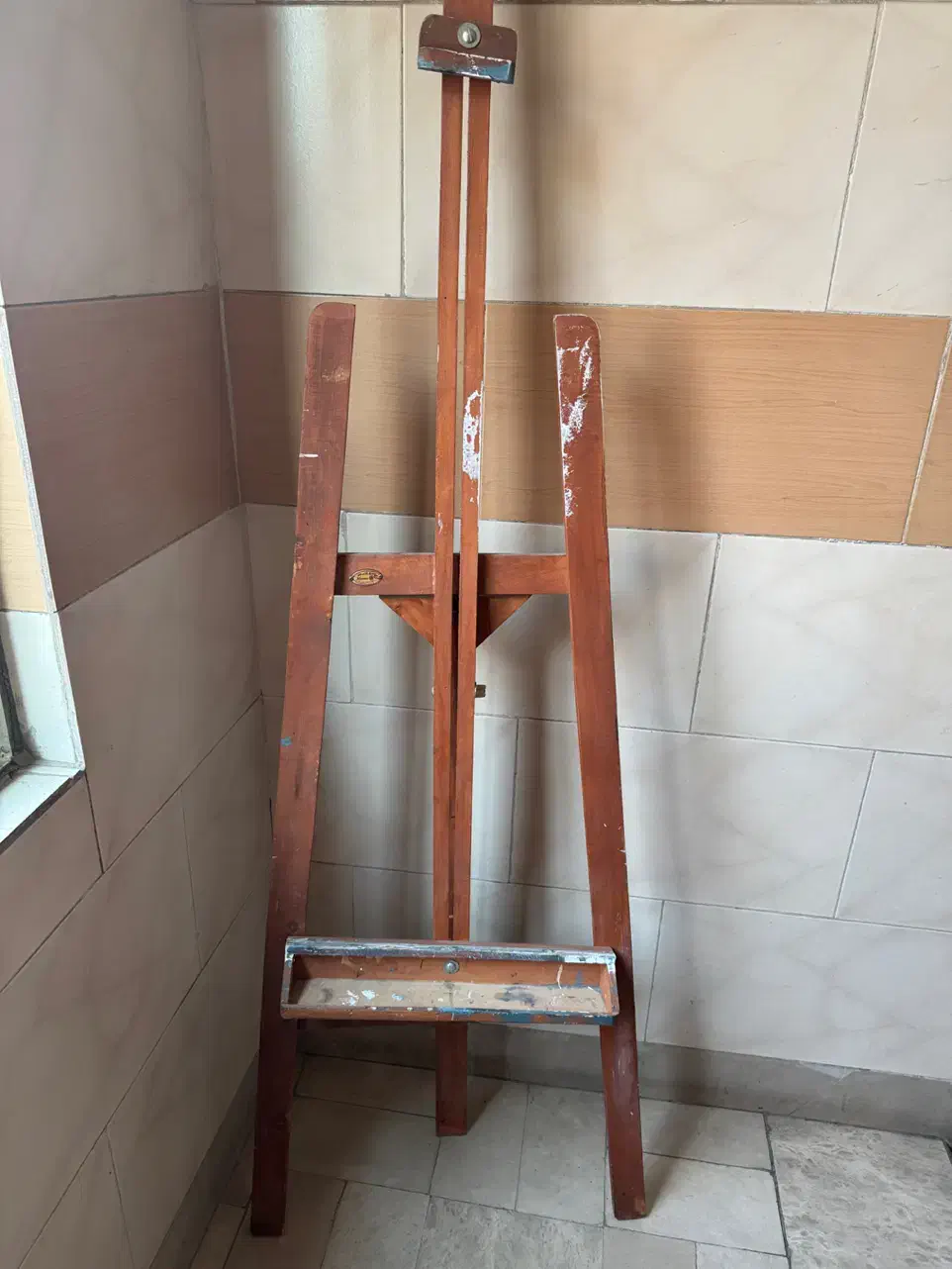 سه پایه نقاشی|لوازم التحریر|تهران, باشگاه نفت|دیوار