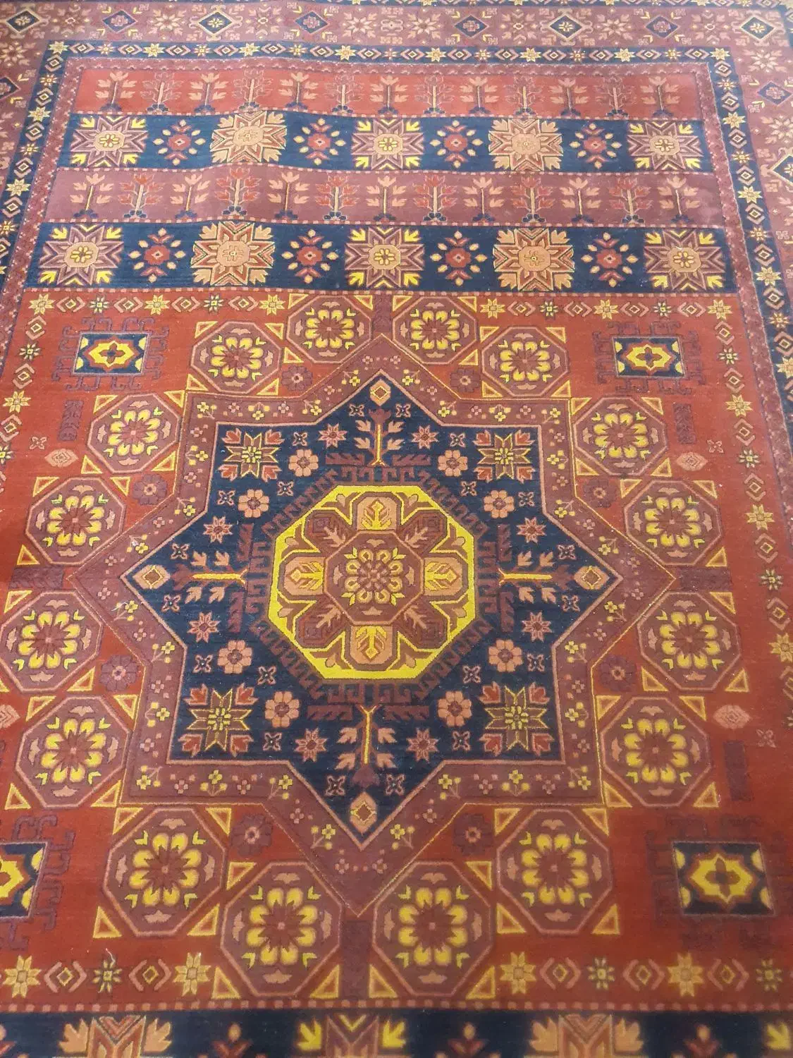 فرش700شانه|فرش|مشهد, هفده شهریور|دیوار