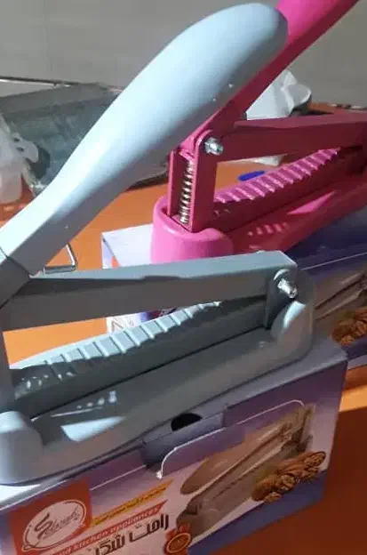 فروش بادام و گردو شکن اهرمی|سایر لوازم برقی|ابریشم, |دیوار