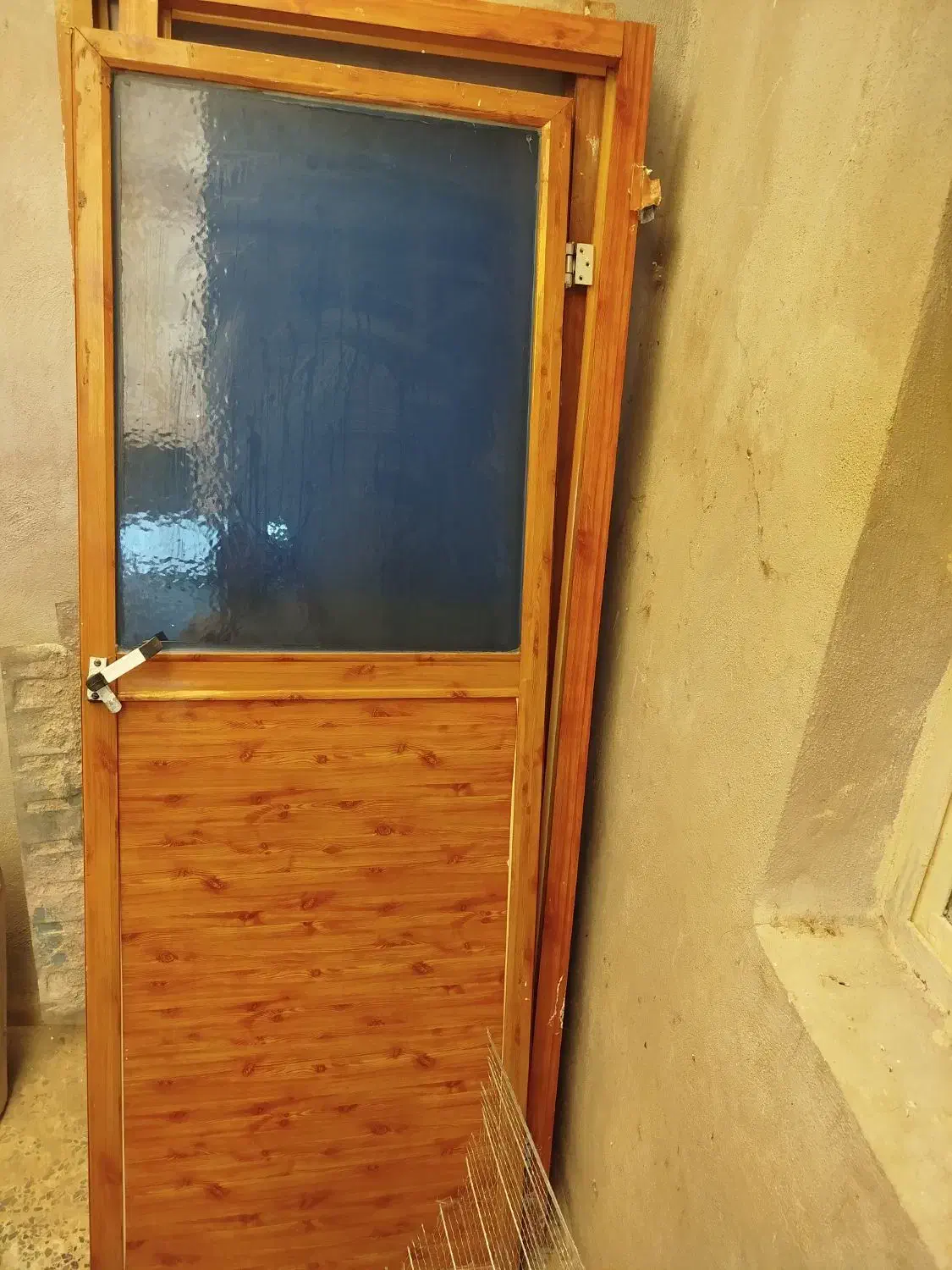 درب آلومنیومی|مصالح و تجهیزات ساختمان|مسجد سلیمان, |دیوار