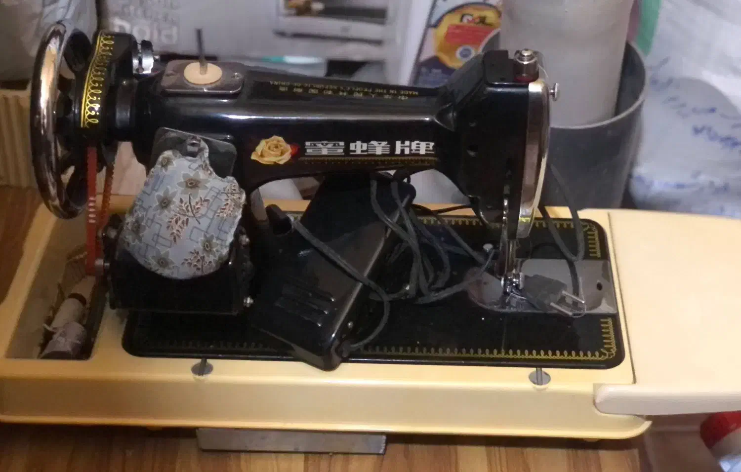 چرخ خیاطی قدیمی|لوازم خیاطی و بافتنی|رشت, حمیدیان|دیوار