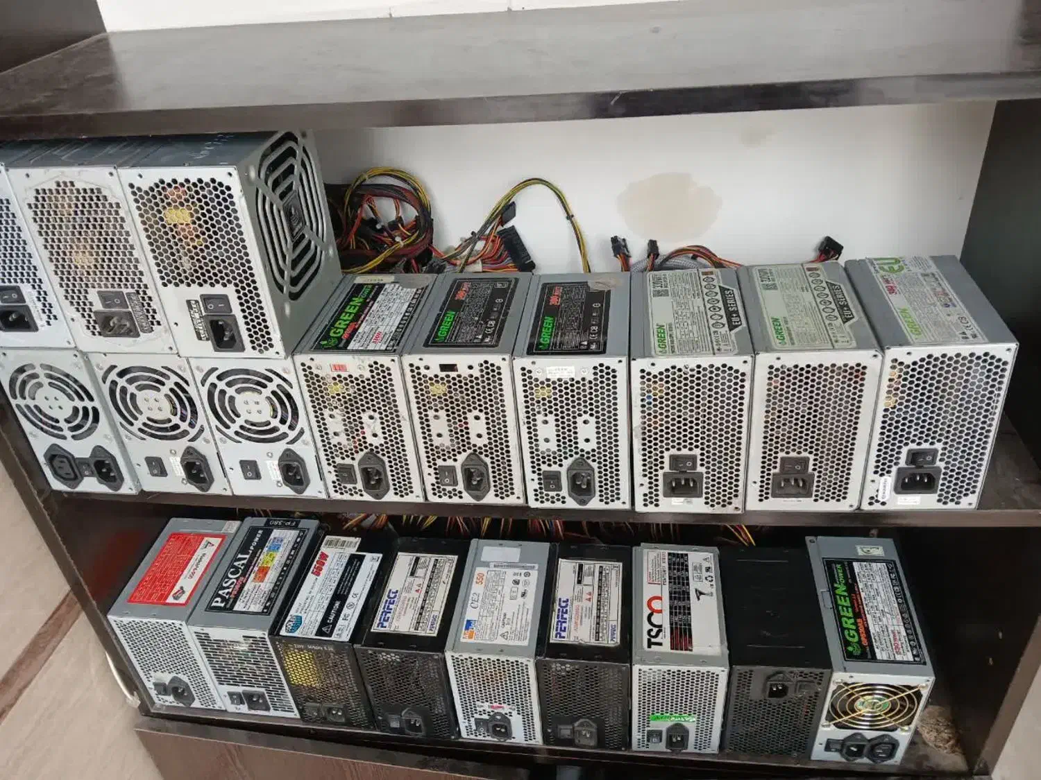 پاور گرین و معمولی سالم تست شده|قطعات و لوازم جانبی رایانه|ورامین, شهرک فاطمیه|دیوار