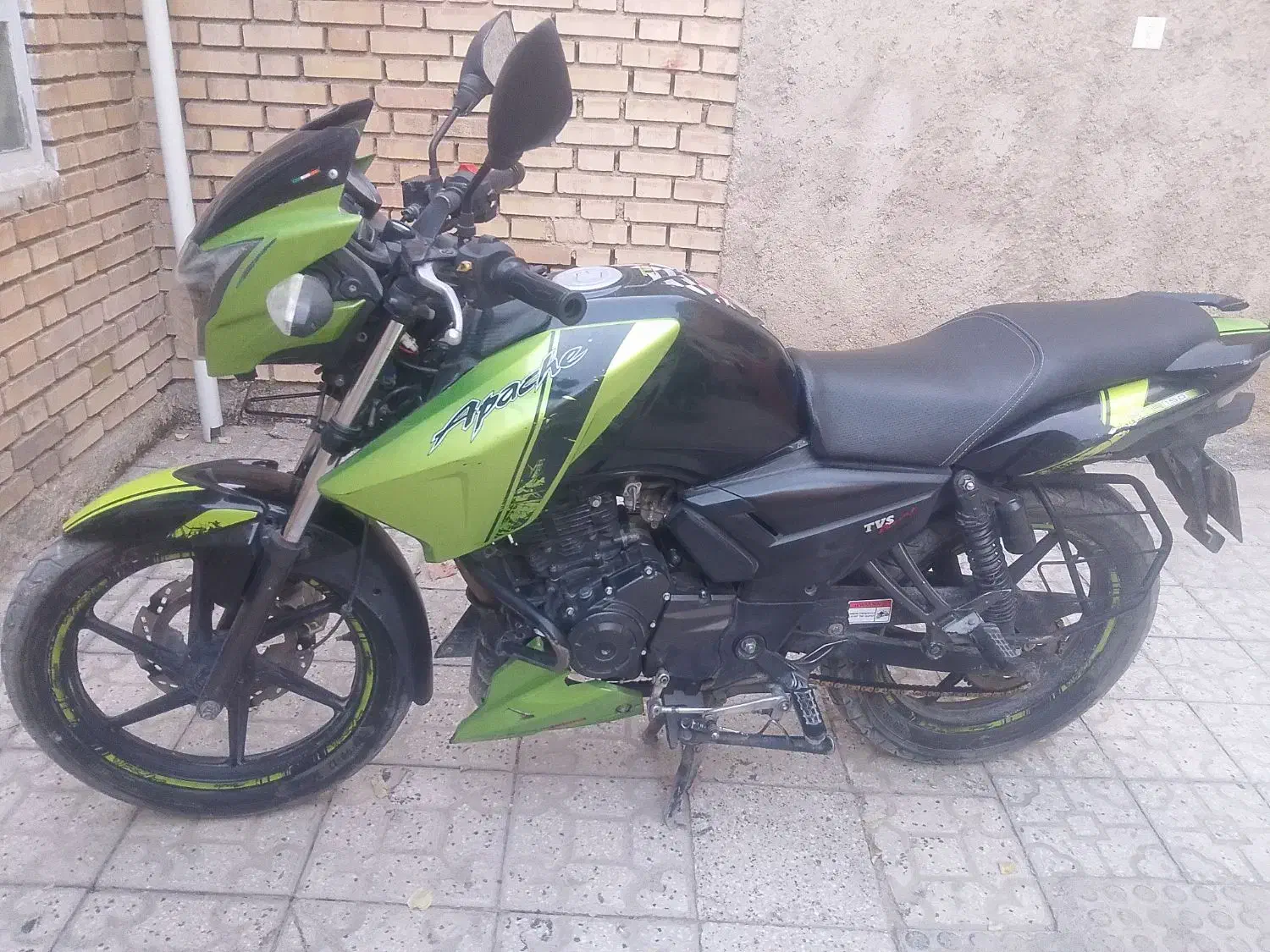 اپاچی۱۵۰مدل ۹۰|موتورسیکلت|بجنورد, |دیوار