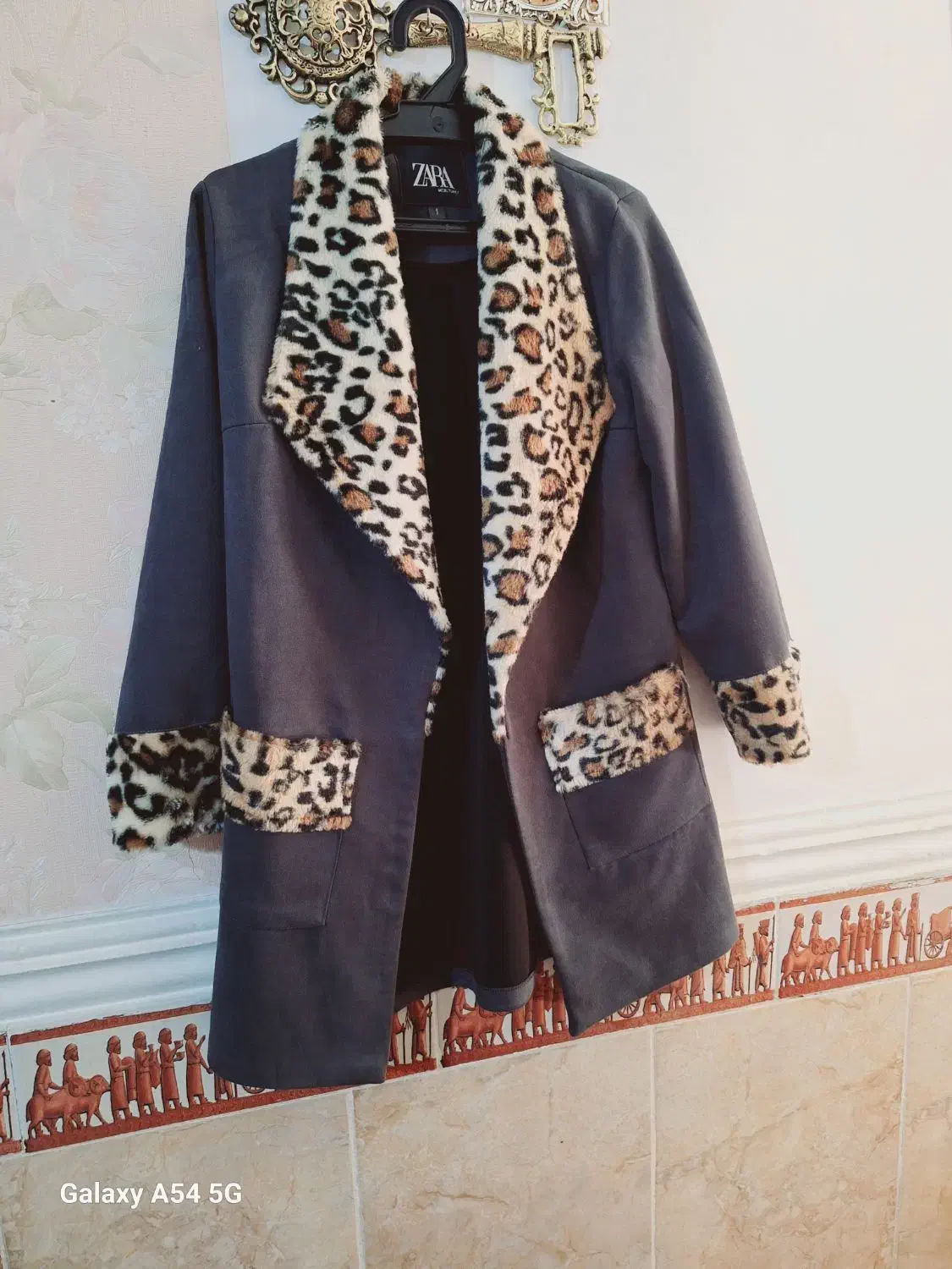 مانتو پلنگی|لباس|خرم‌آباد, |دیوار