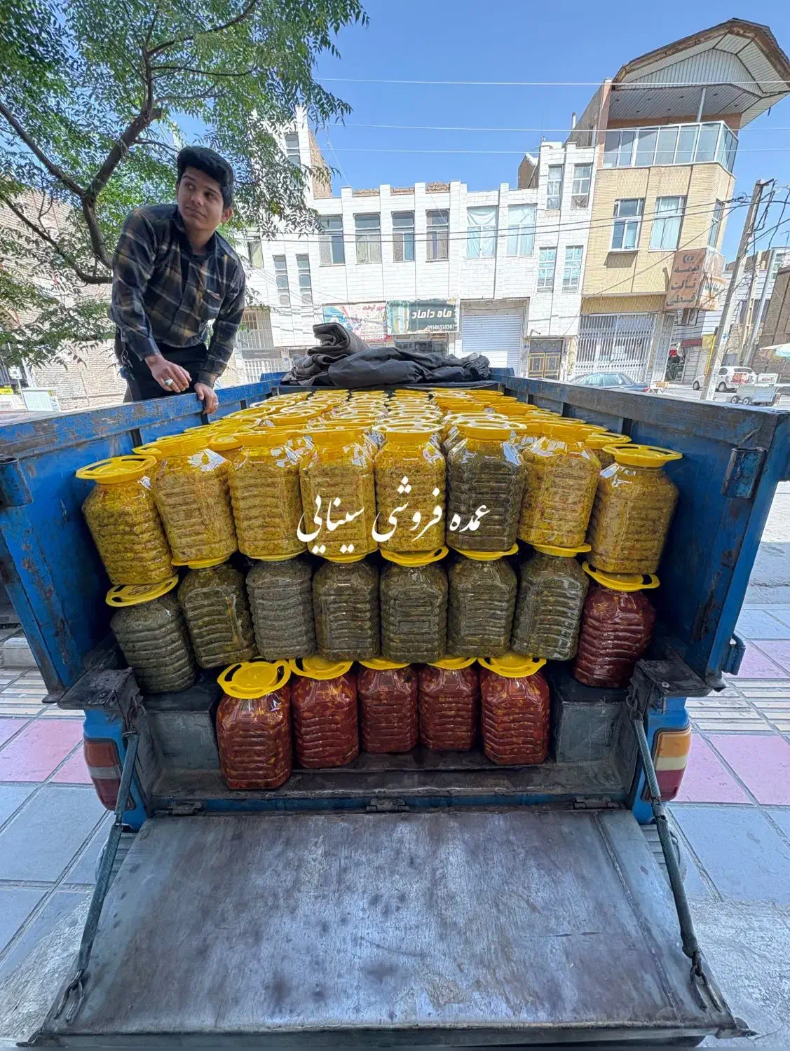 دبه 11 کیلویی ترشی تند|خوردنی و آشامیدنی|قم, شهرک سازمان آب|دیوار