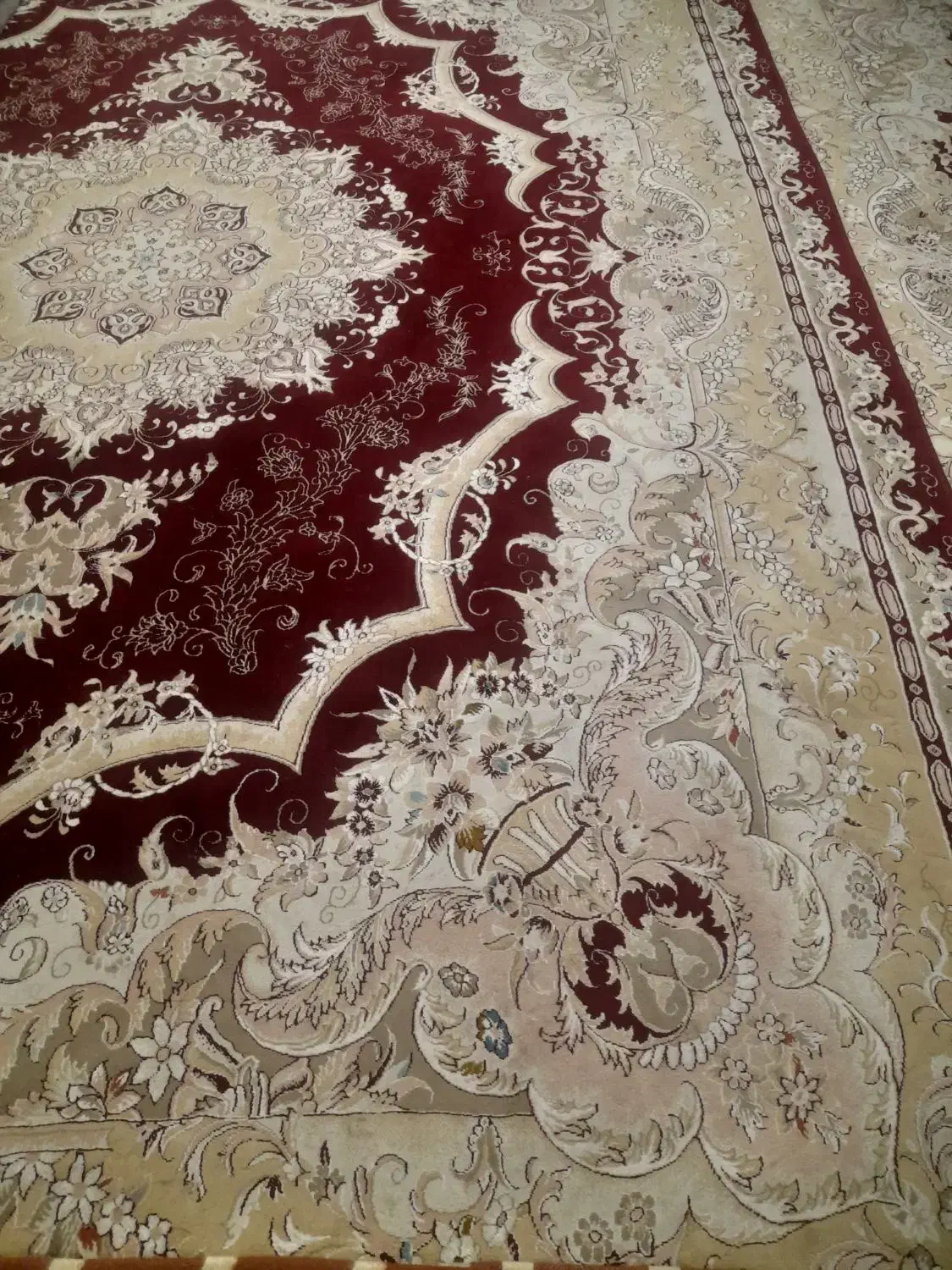 فرش دوازده متری|فرش|بناب, |دیوار