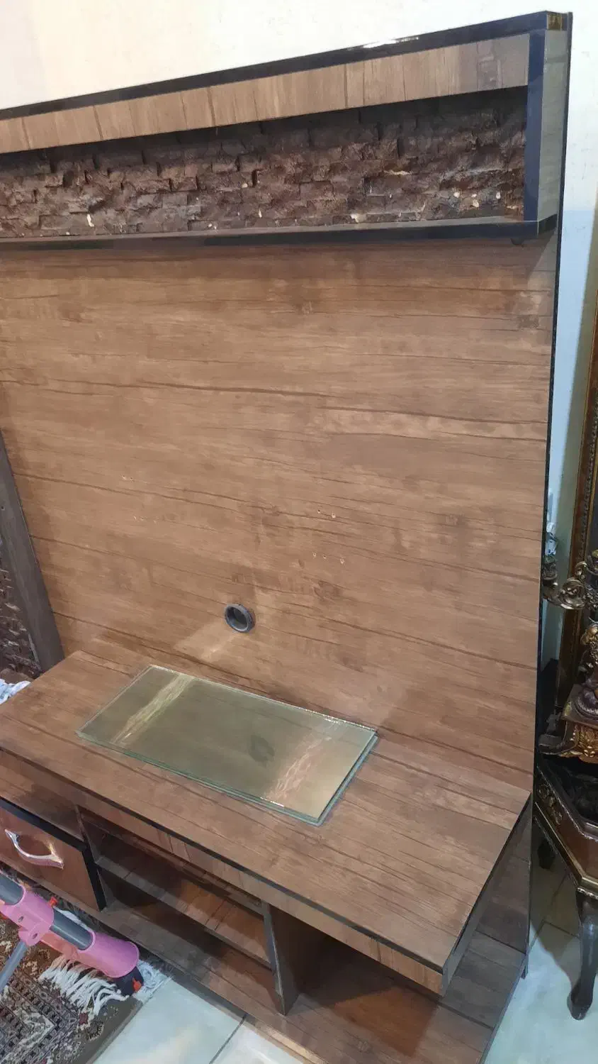 ویترین و میز تلوزیون|بوفه، ویترین، کنسول|شاهینشهر, فردوسی|دیوار