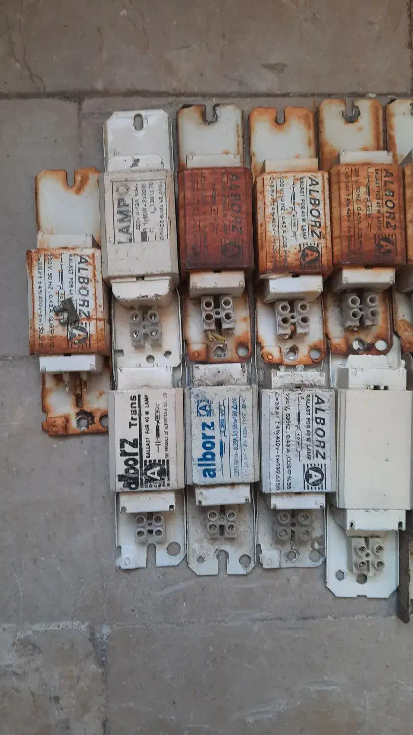 ترانس مهتابی|لامپ و چراغ|قم, پردیسان|دیوار