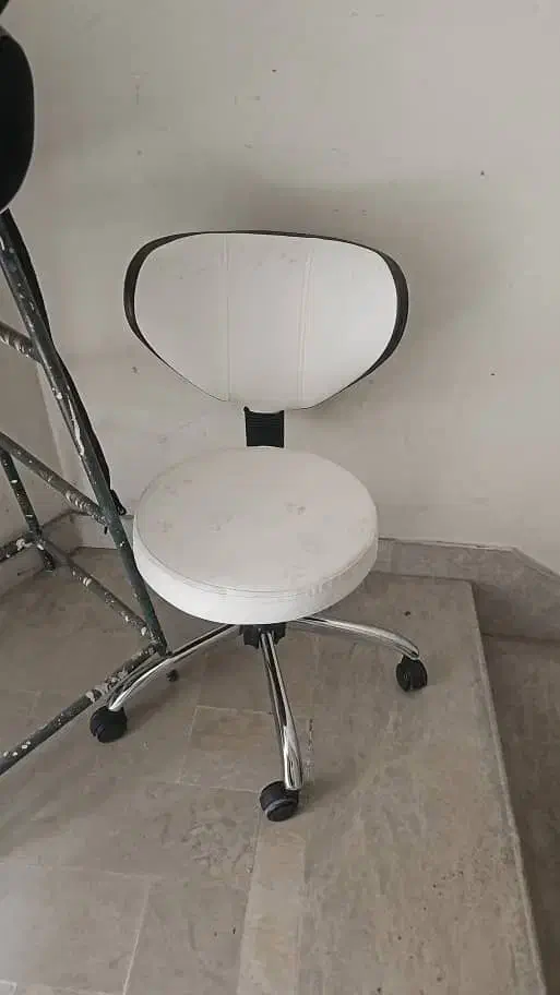 صندلی چرخدار|صندلی و نیمکت|تهران, امیریه|دیوار