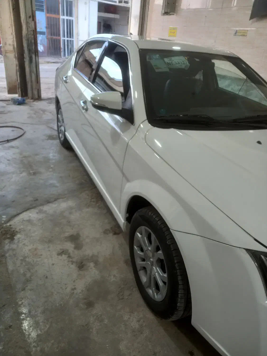 دنا پلاس پنج دنده بدون رنگ|خودرو سواری و وانت|امیدیه, |دیوار