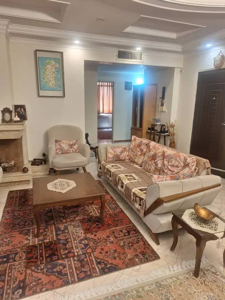 آپارتمان 3خ۱۳۰سعادت آباد کاج